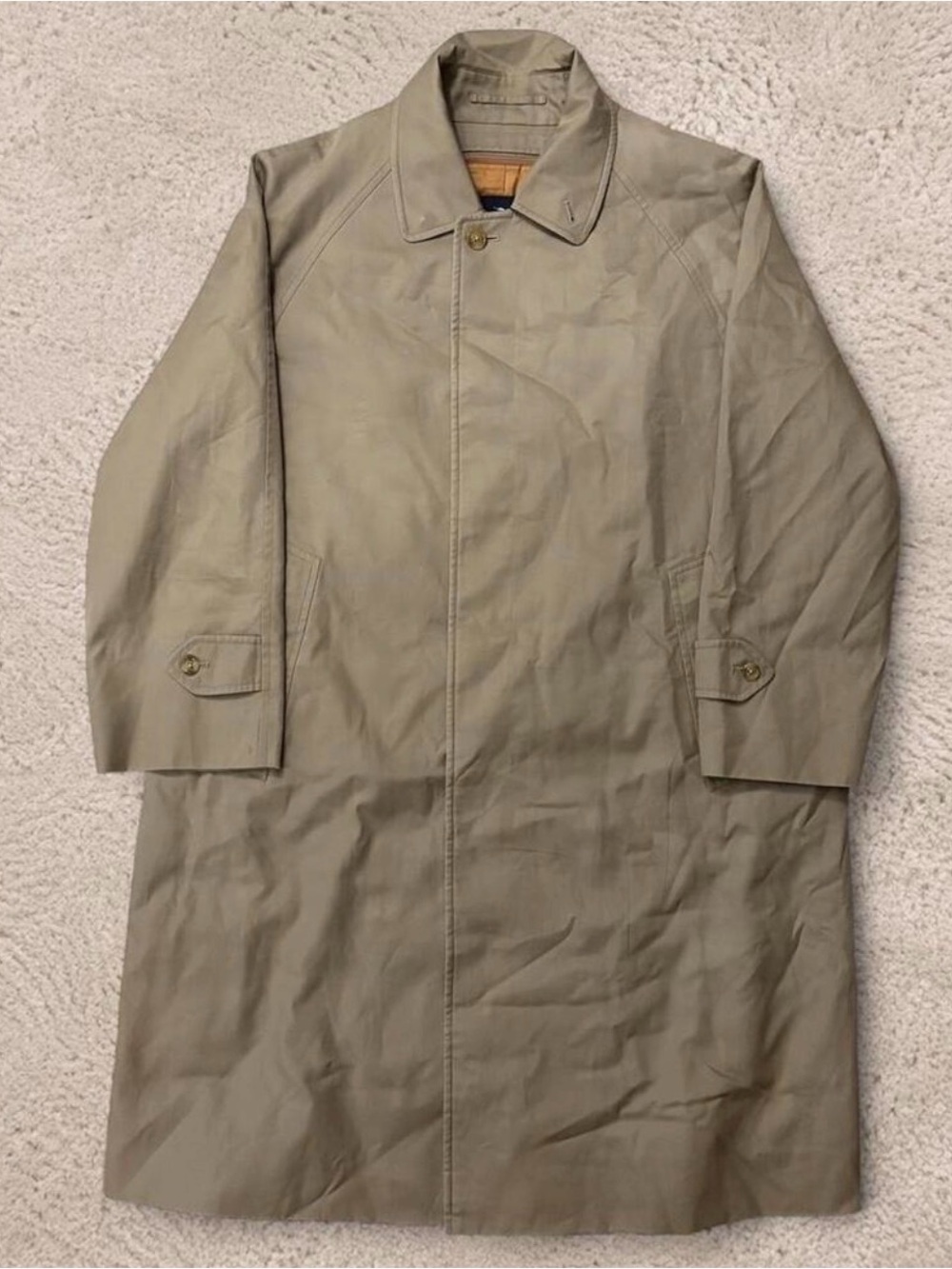 Burberry Men’s Tan Trench Coat